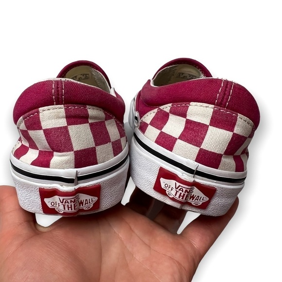 Vans Classic slip on checkered Fuchsia pink sneakers Womens Size 6 - Picture 6 of 9